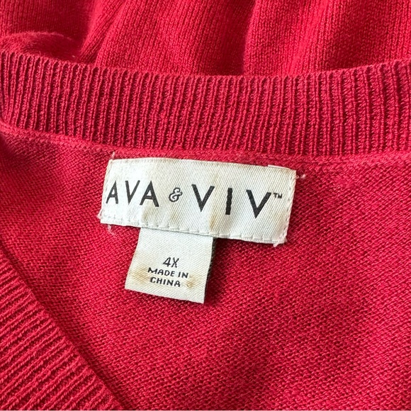 Ava & Viv plus size Sweater.  Red. Size 4X. V neck. - Picture 7 of 8